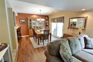 1104 Courtyard Sq, Zanesville, OH 43701 - Photo 5