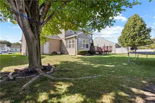 3950 Martin's Run Dr, Lorain, OH 44053 - Photo 43