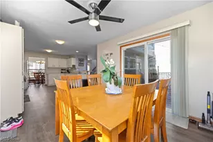 3950 Martin's Run Dr, Lorain, OH 44053 - Photo 7