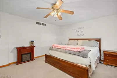 3950 Martins Run Drive, Lorain, OH 44053 - Photo 27