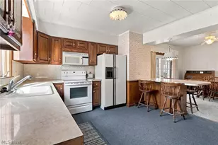 304 Commonwealth Ave NE, Massillon, OH 44646 - Photo 15