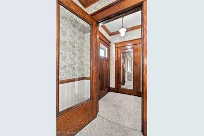 304 Commonwealth Avenue NE, Massillon, OH 44646 - Photo 7
