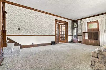 304 Commonwealth Avenue NE, Massillon, OH 44646 - Photo 9