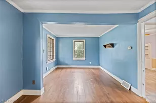 3213 Regent Ave NE, Canton, OH 44705 - Photo 3