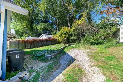 1897 Marks Avenue, Akron, OH 44305 - Photo 25