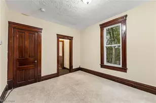 160 N Valley St, Akron, OH 44303 - Photo 15