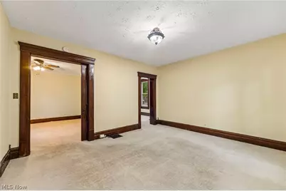 160 N Valley Street, Akron, OH 44303 - Photo 17