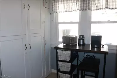 1567 Glenmount Avenue, Akron, OH 44301 - Photo 7