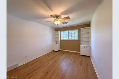 607 Castle Boulevard, Akron, OH 44313 - Photo 27