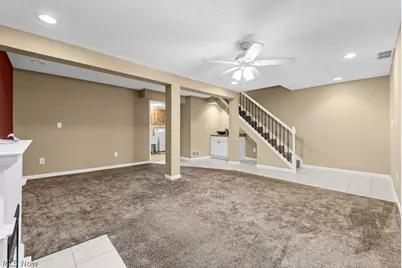 1395 S Azalea Boulevard, Barberton, OH 44203 - Photo 33