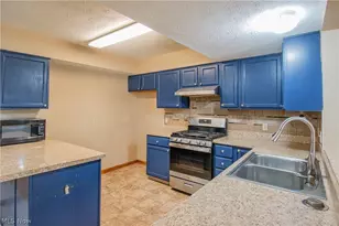 5008 Pine Point, Stow, OH 44224 - Photo 3