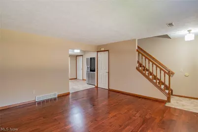 5008 Pine Point, Stow, OH 44224 - Photo 7