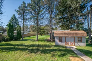 13351 Parkview Ave NW, Uniontown, OH 44685 - Photo 35
