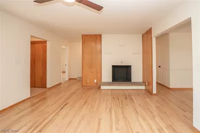 13351 Parkview Avenue NW, Uniontown, OH 44685 - Photo 7