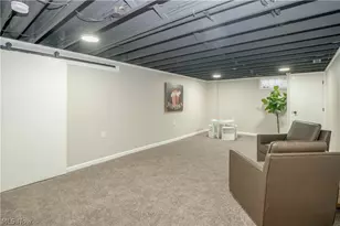 7641 Ravenna Ave, Louisville, OH 44641 - Photo 35
