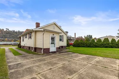 4033 Belmont Avenue, Shadyside, OH 43947 - Photo 23