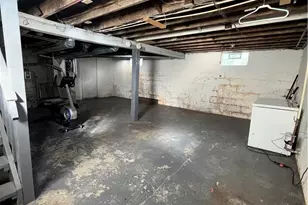 193 Charles St, Akron, OH 44304 - Photo 15