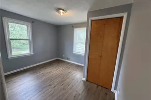 190 E Mapledale Ave, Akron, OH 44301 - Photo 7