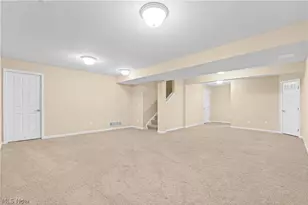 571 Eastglen Cir, Tallmadge, OH 44278 - Photo 15