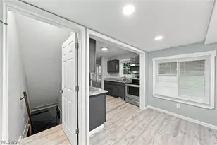 1300 Nestor Ave, Akron, OH 44314 - Photo 13