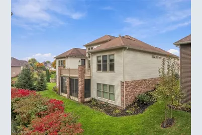 1137 Laurel Green Drive NE, North Canton, OH 44720 - Photo 45