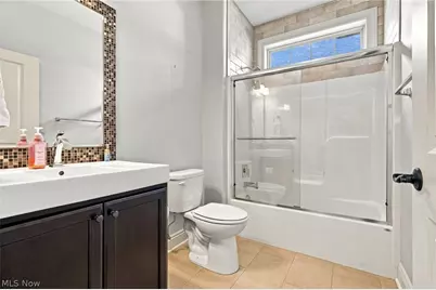 1137 Laurel Green Drive NE, North Canton, OH 44720 - Photo 23