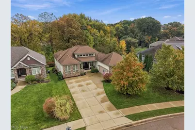 1137 Laurel Green Drive NE, North Canton, OH 44720 - Photo 5