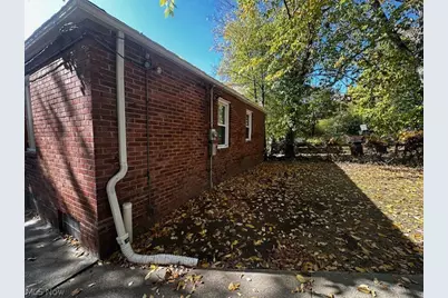 15707 Cloverside Avenue, Loveland, OH 44128 - Photo 3