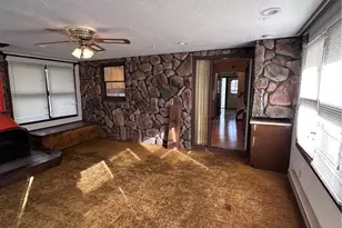 572 Buckeye Dr, Sheffield Lake, OH 44054 - Photo 21