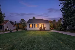 7623 Macedonia Rd, Oakwood, OH 44146 - Photo 1