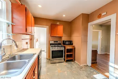 2177 Warren Road, Oakwood, OH 44107 - Photo 11