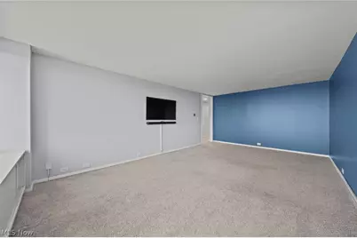 12700 Lake Avenue #3008, Oakwood, OH 44107 - Photo 9