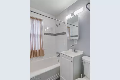 15606 Scottsdale Boulevard, Huber Heights, OH 44120 - Photo 17