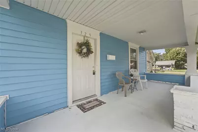 329 Girard Avenue NE, Canton, OH 44704 - Photo 3