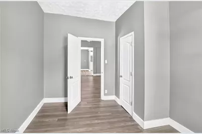 3527 Clifton Avenue, Lorain, OH 44055 - Photo 13