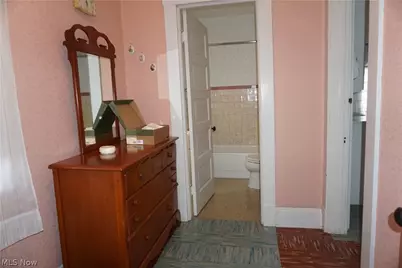 19708 Shawnee Avenue S, Loveland, OH 44119 - Photo 7