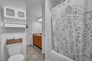 318 Sandpiper Ave, Elyria, OH 44035 - Photo 17