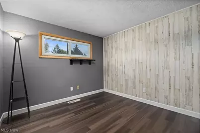 8974 Cambridge Drive, Northfield, OH 44067 - Photo 15