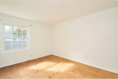 76 Menlo Park Drive, Akron, OH 44313 - Photo 9