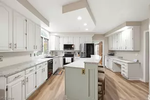 9020 Humberside Ave NW, North Canton, OH 44720 - Photo 5