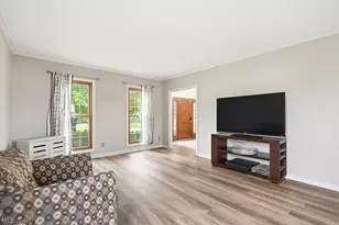 9020 Humberside Ave NW, North Canton, OH 44720 - Photo 13