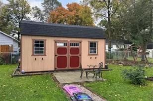 117 Magyar St, Wellington, OH 44090 - Photo 5