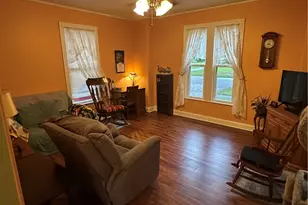 117 Magyar St, Wellington, OH 44090 - Photo 9