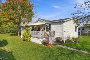 1525 Lancelot St, Streetsboro, OH 44241 - Photo 1