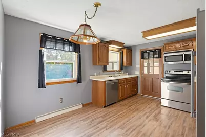 1718 Woodlawn Avenue NW, Canton, OH 44708 - Photo 5