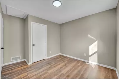739 E 92nd Street, Loveland, OH 44108 - Photo 17