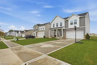 3017 McIntosh Drive NE, Louisville, OH 44641 - Photo 3