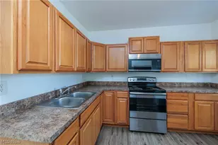 655 E Erie Ave, Lorain, OH 44052 - Photo 15