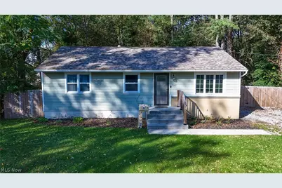 1344 Pontiac Avenue, Akron, OH 44307 - Photo 17
