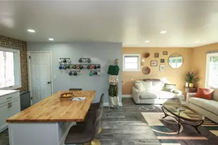 1344 Pontiac Ave, Akron, OH 44307 - Photo 7